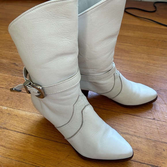 Vintage White Leather Western Zodiac Boot - Picture 8 of 12
